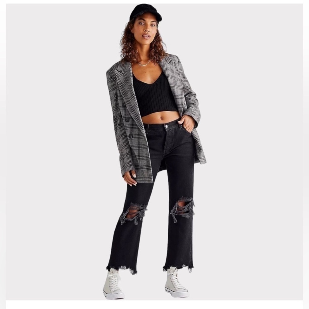 Free People Maggie Distressed Jeans NWT